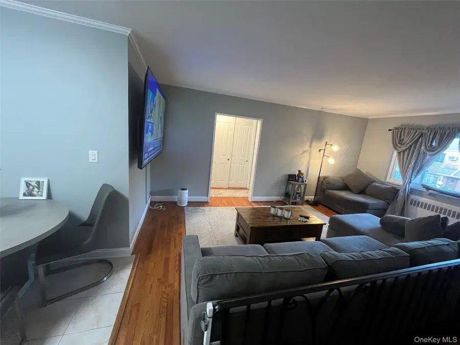 19811 Dunton Avenue #2A, Hollis, NY 11423 - #3