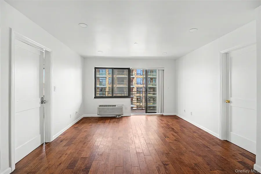 3138 137th Street #7B, Flushing, NY 11354 - #3