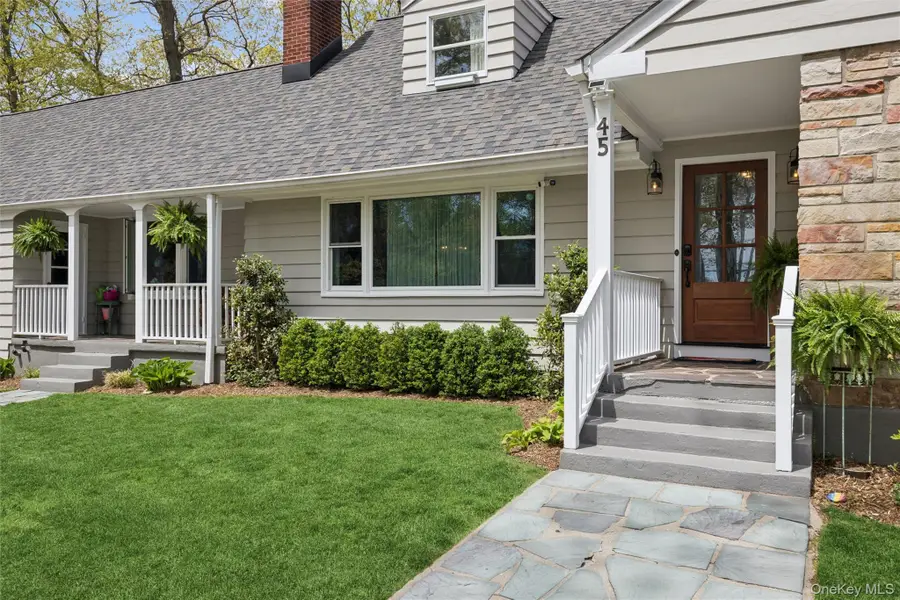 45 Woodland Drive, Smithtown, NY 11787 - #2