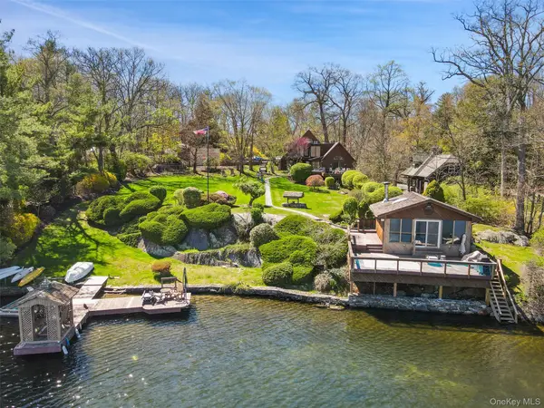 366 W Lake Boulevard, Mahopac, NY 10541