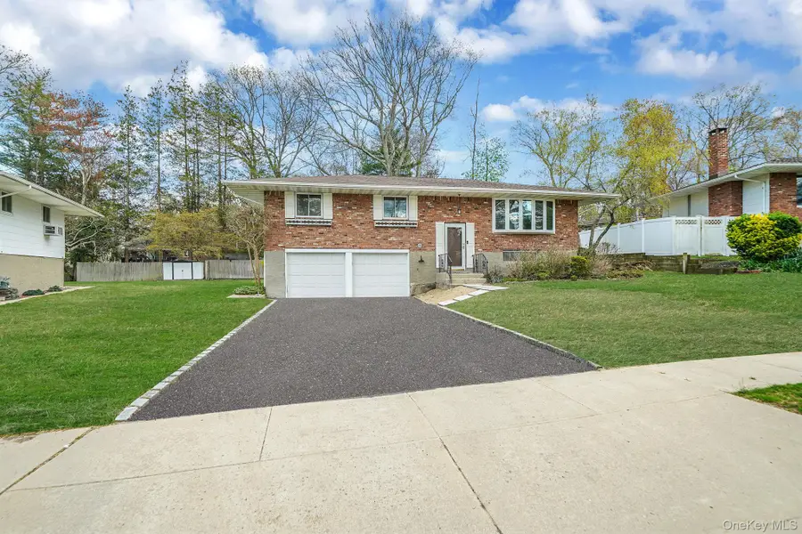 13 Bee Drive, Hauppauge, NY 11788 - #2