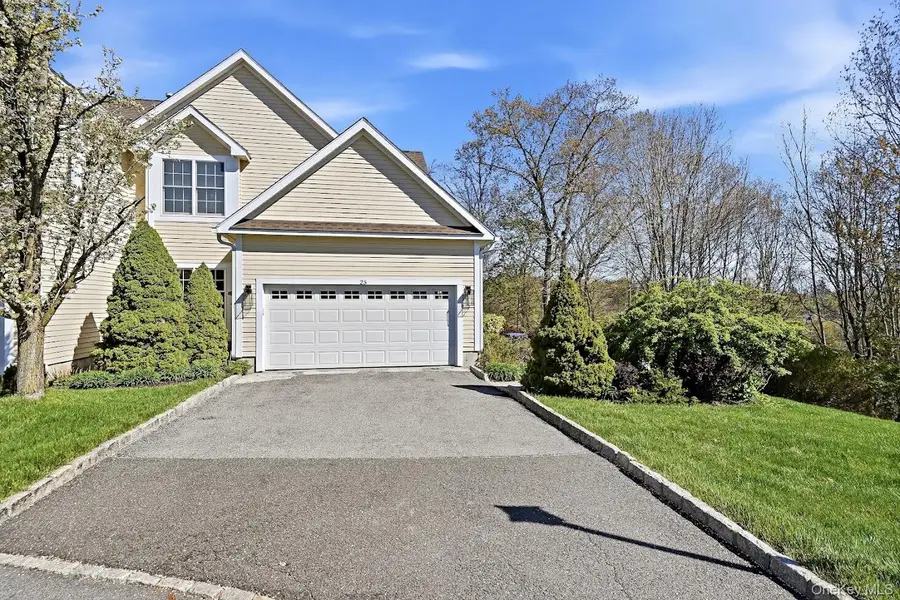 25 Hopkins Lane, Armonk, NY 10504 - #2