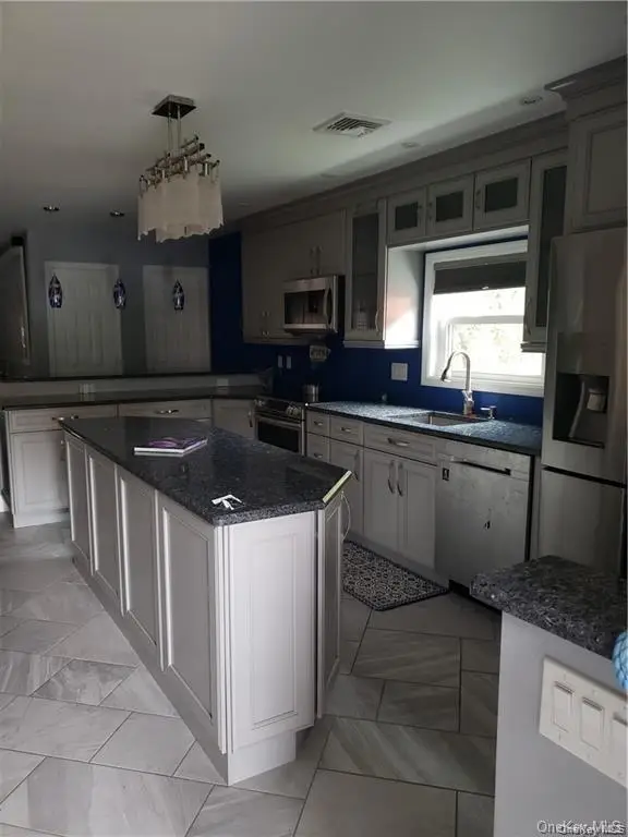 22 Lakeview Court, Rock Hill, NY 12775 - #3