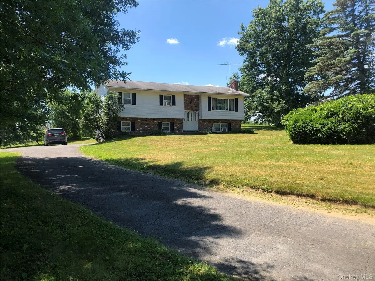13 Schoonmaker Drive, Gardiner, NY 12525 - #1