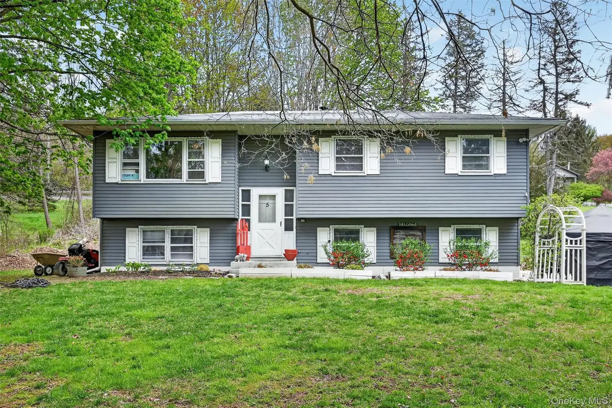 5 Regelski Drive, Warwick, NY 10921 - #1