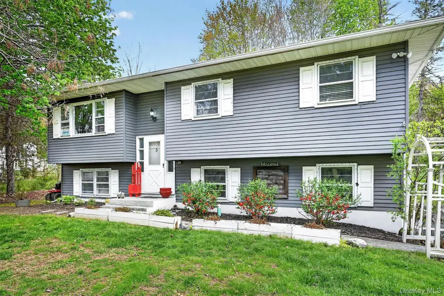 5 Regelski Drive, Warwick, NY 10921 - #2