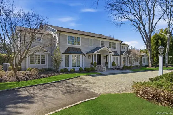 17 Quaker Ridge Road, Brookville, NY 11545