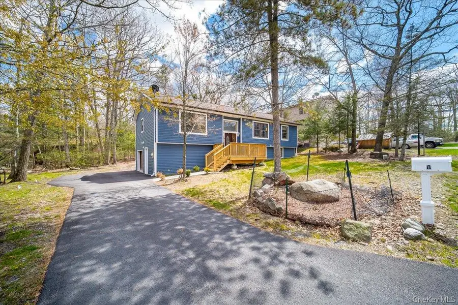 8 Lake Shore Drive W, Rock Hill, NY 12775 - #2