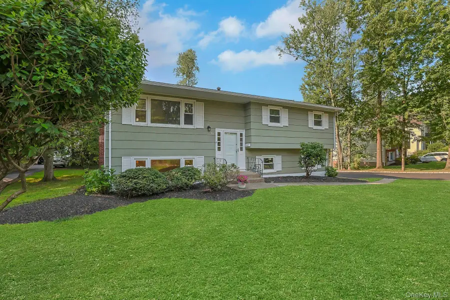 171 Austin Avenue, Tappan, NY 10983 - #2