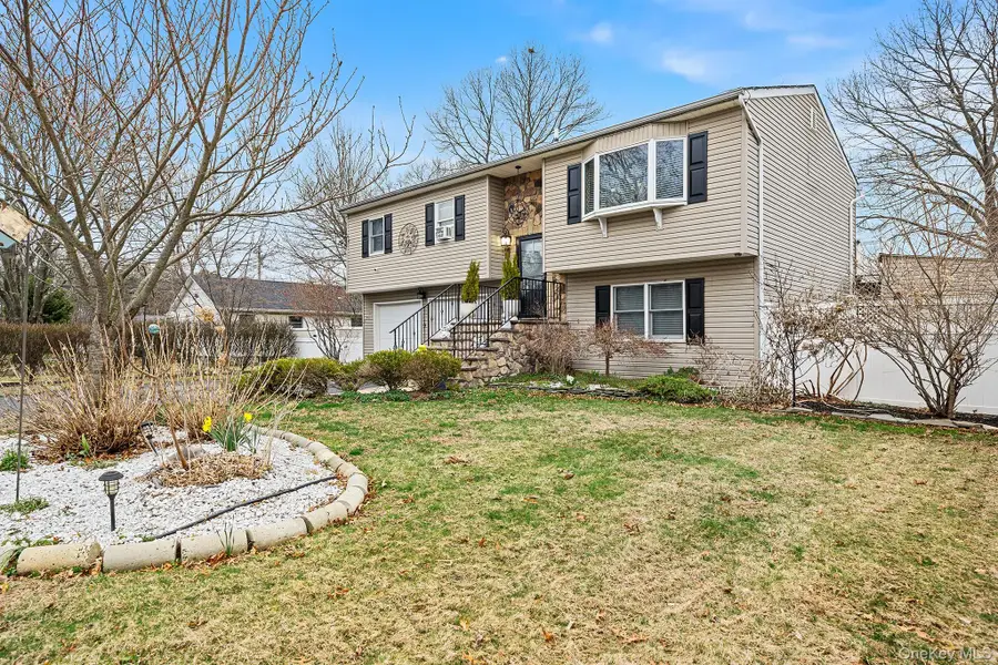 549 4th Street, Ronkonkoma, NY 11779 - #3