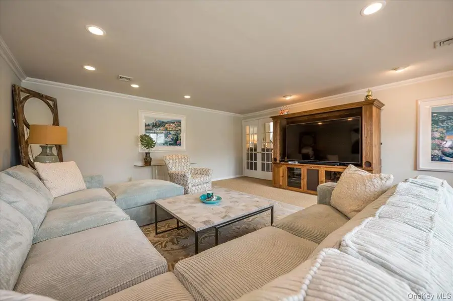 22 Willa Way, Massapequa, NY 11758 - #3