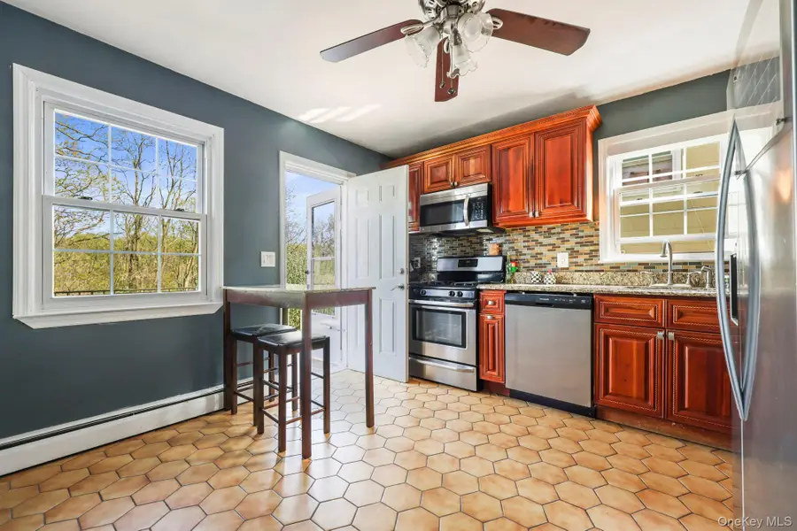 52 Brandt Terrace, Yonkers, NY 10710 - #3