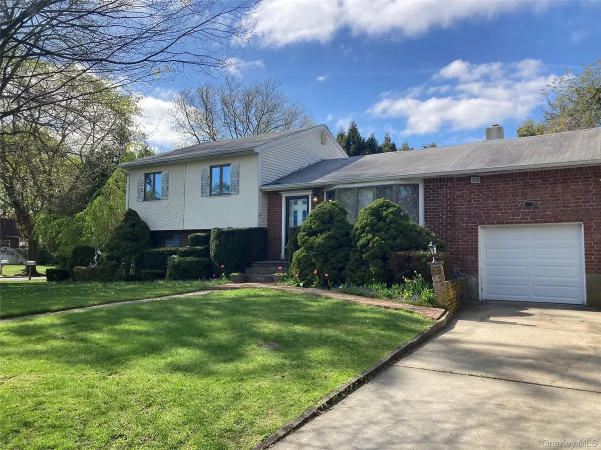 16 Upper Drive, Huntington, NY 11743 - #1