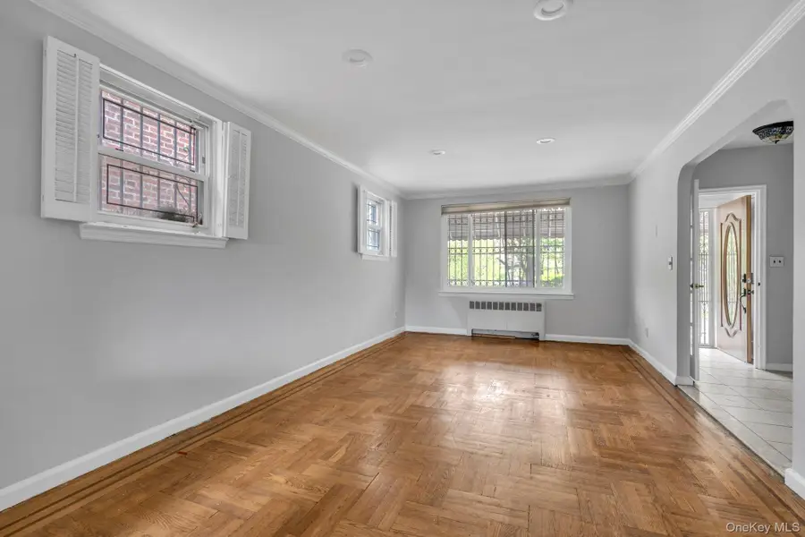 1287 Pelham Parkway N, Bronx, NY 10469 - #3