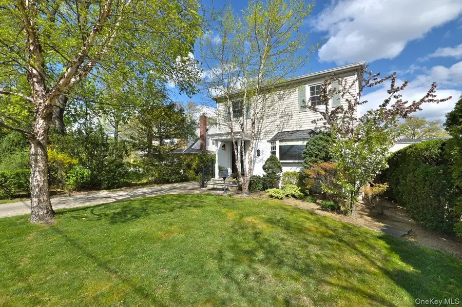 295 New Hyde Park Road, Garden City, NY 11530 - #3