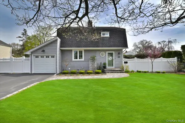 88 Webster Street, Westbury, NY 11590