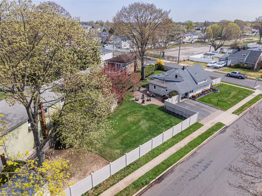 59 Orchid Road, Levittown, NY 11756 - #3