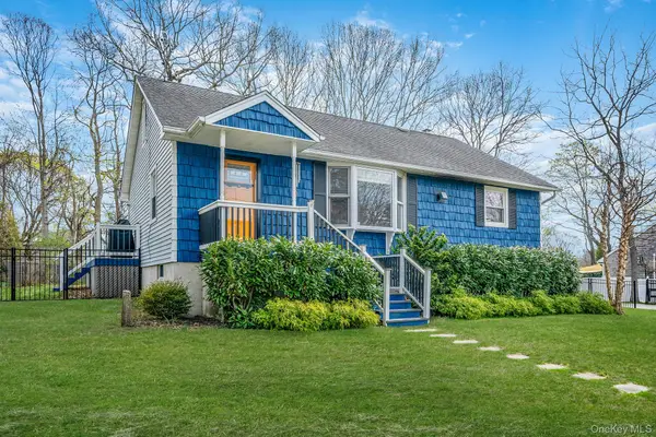 30 Erving Avenue, East Patchogue, NY 11772