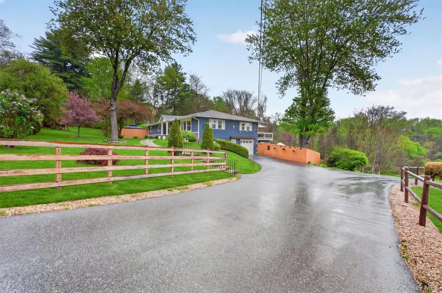 94 Gretna Road, Pleasant Valley, NY 12569 - #2