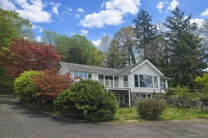 355 E Shore Road, Great Neck, NY 11023 - #1