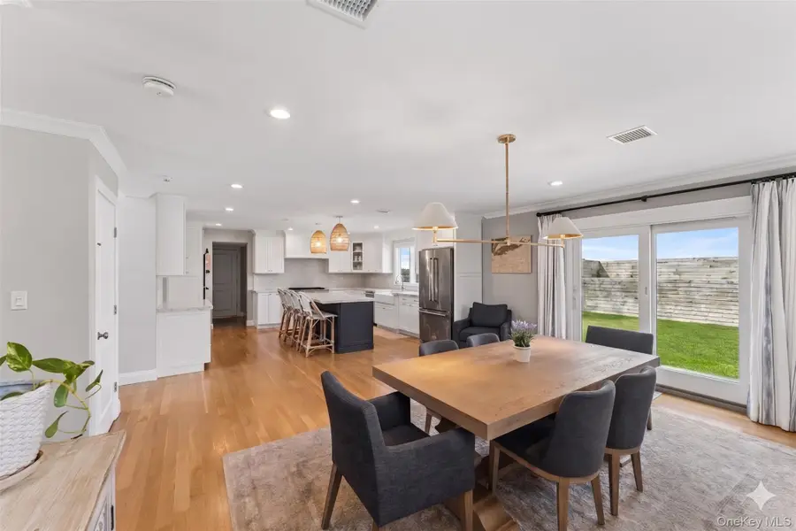 1989 Carman Court, Merrick, NY 11566 - #3