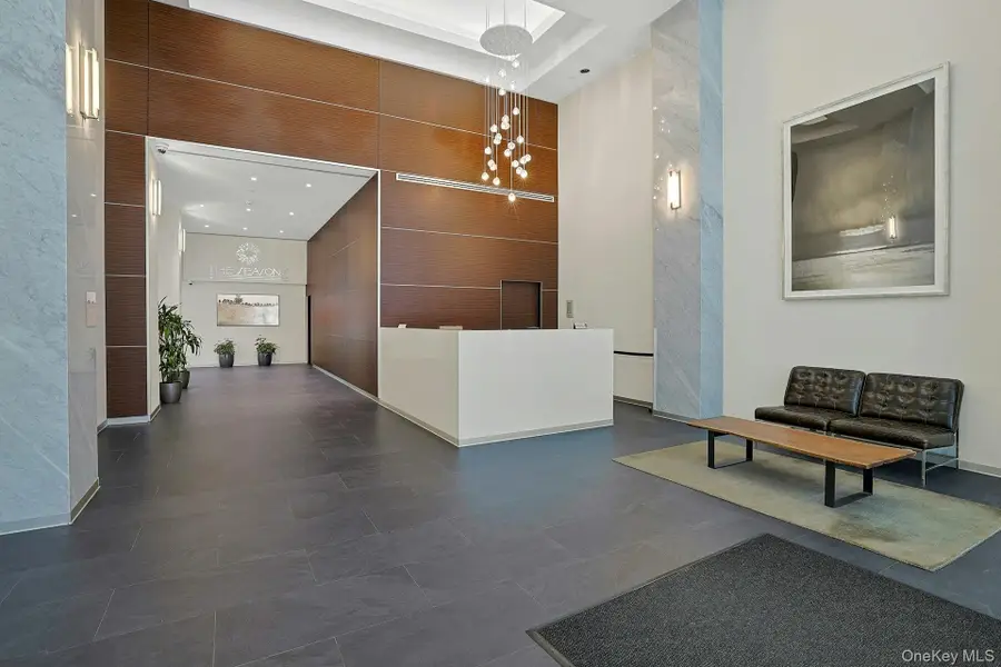 4 Martine #421, White Plains, NY 10606 - #3