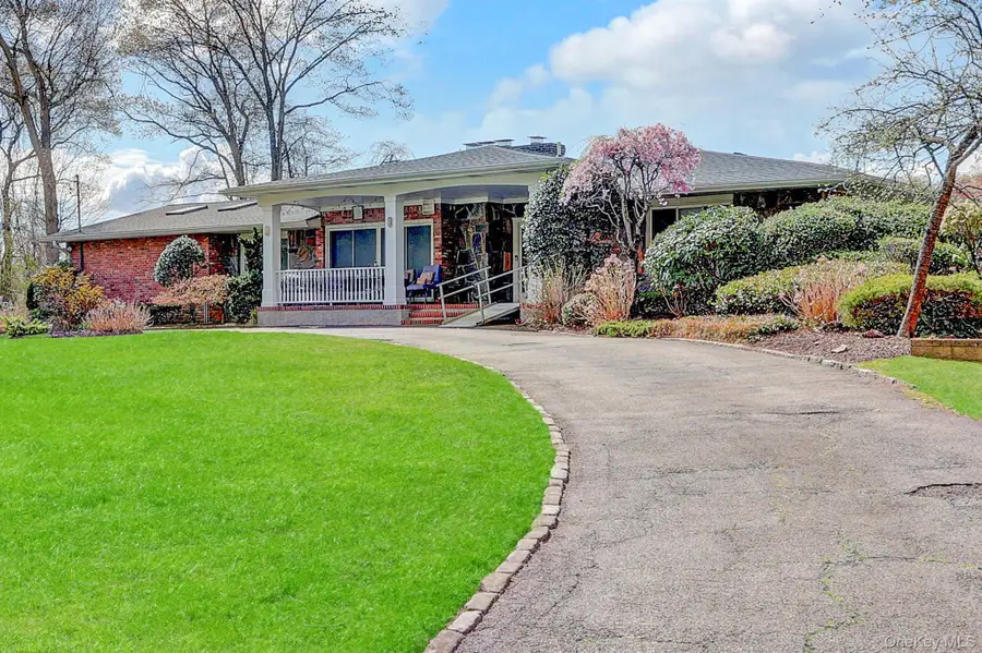 36 Landview Drive, Dix Hills, NY 11746 - #2