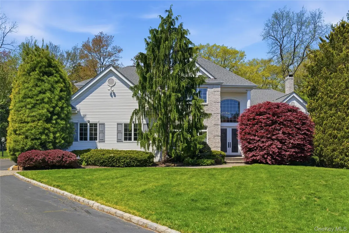 46 Hunting Hollow Court, Dix Hills, NY 11746 - #1