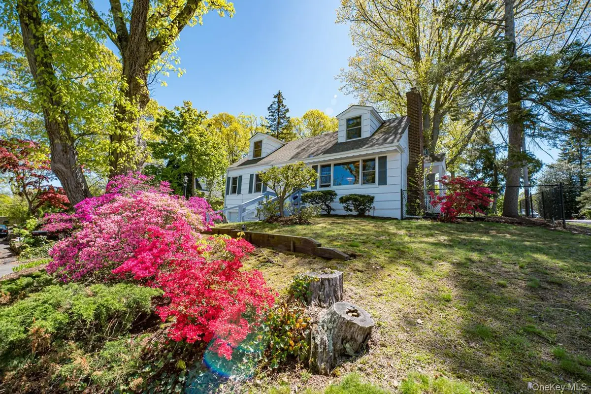 10 Mckenzie Street, Huntington, NY 11743 - #1