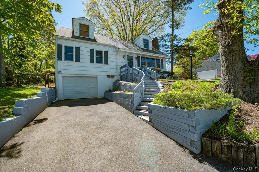 10 Mckenzie Street, Huntington, NY 11743 - #3