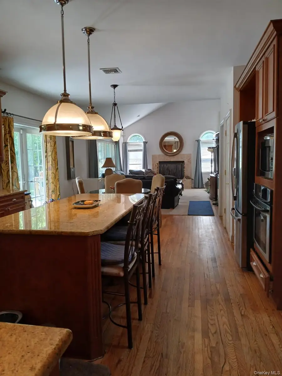 92 Scotland Hill Road, Chestnut Ridge, NY 10977 - #2