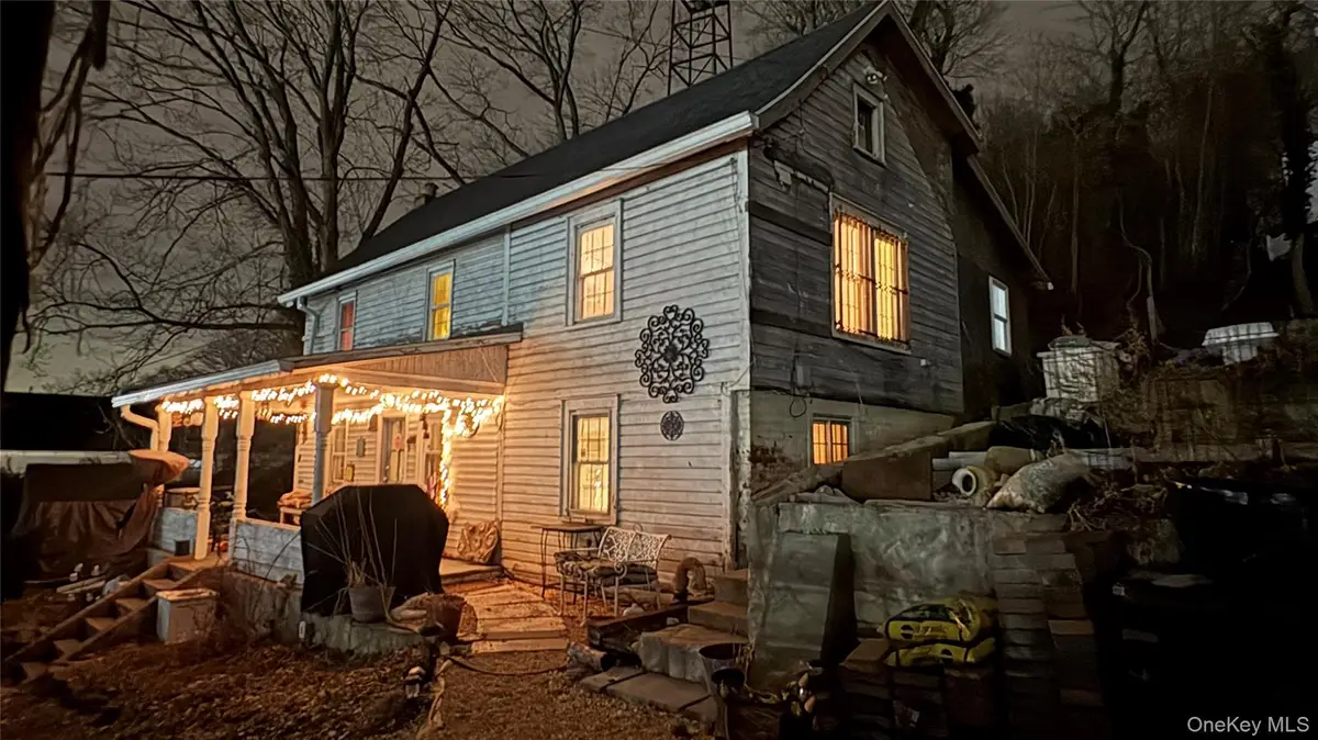 1673 Northern Boulevard, Roslyn, NY 11576 - #1