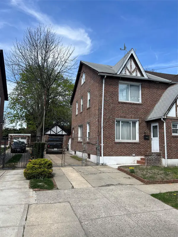 117-18 Nashville Blvd, Cambria Heights, NY 11411