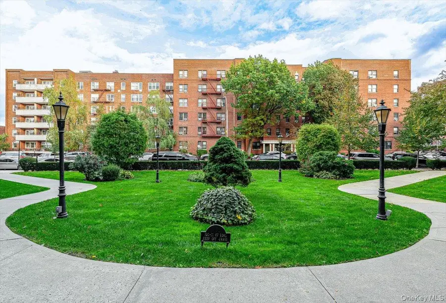 100-11 67th Road #421, Forest Hills, NY 11375 - #3