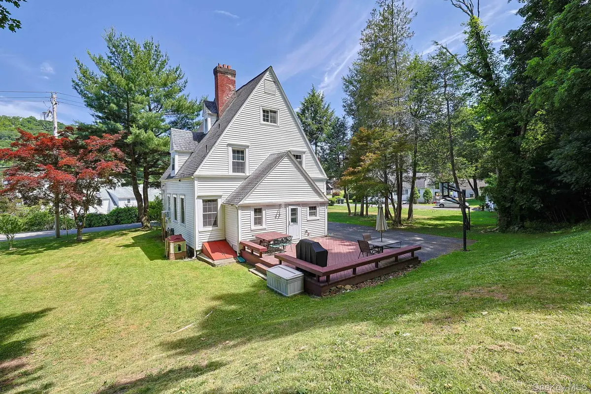 9 Library Road, Tuxedo Park, NY 10987 - #1