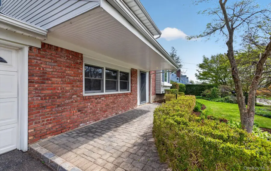 9 Eldridge Place, Glen Cove, NY 11542 - #3