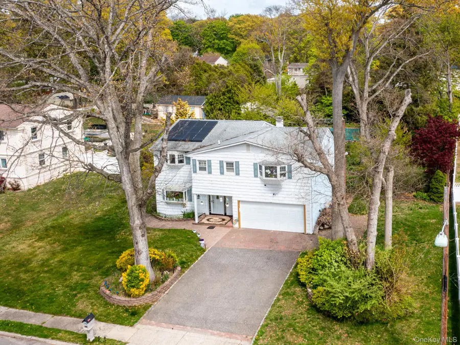 19 Milford Drive, Central Islip, NY 11722 - #2