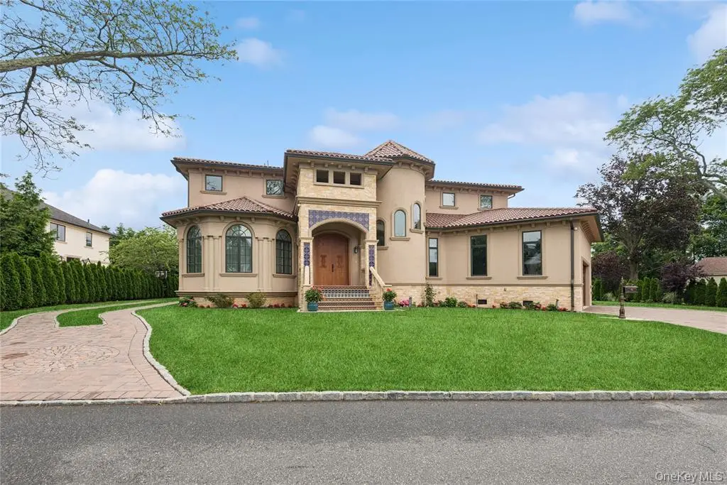 1190 Harbor Road, Hewlett Harbor, NY 11557 - #1