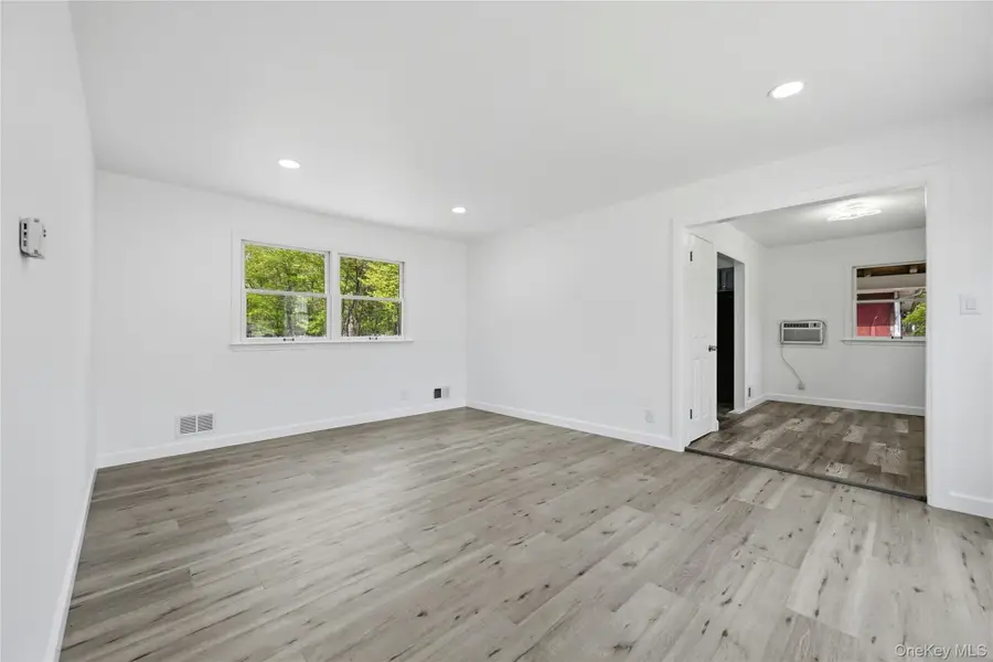 62 Margaret Drive, Coram, NY 11727 - #3