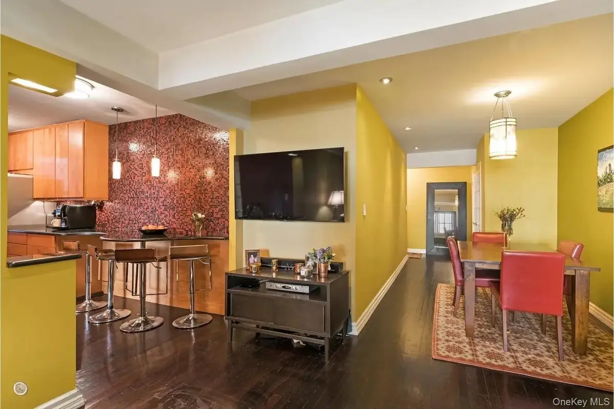 54 East 8th Street E 0 #3J, Manhattan, NY 10003 - #1