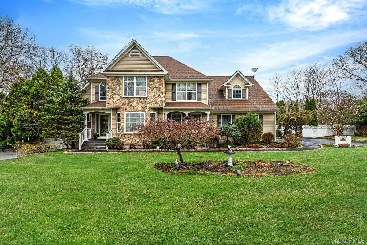 17 Holmes Avenue, Eastport, NY 11941 - #1