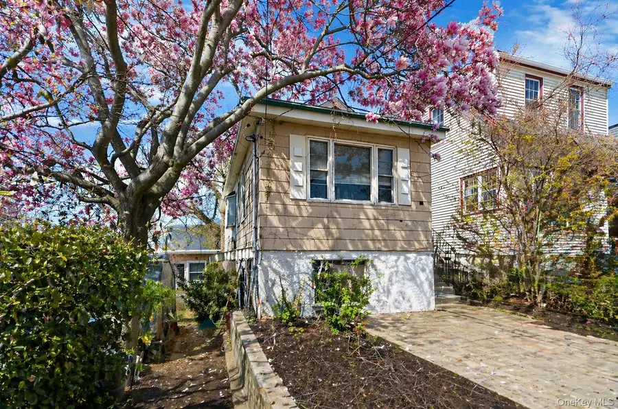 101 Rochelle Street, Bronx, NY 10464 - #2