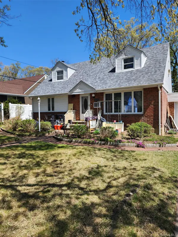 1608 Arkansas Drive, Valley Stream, NY 11580