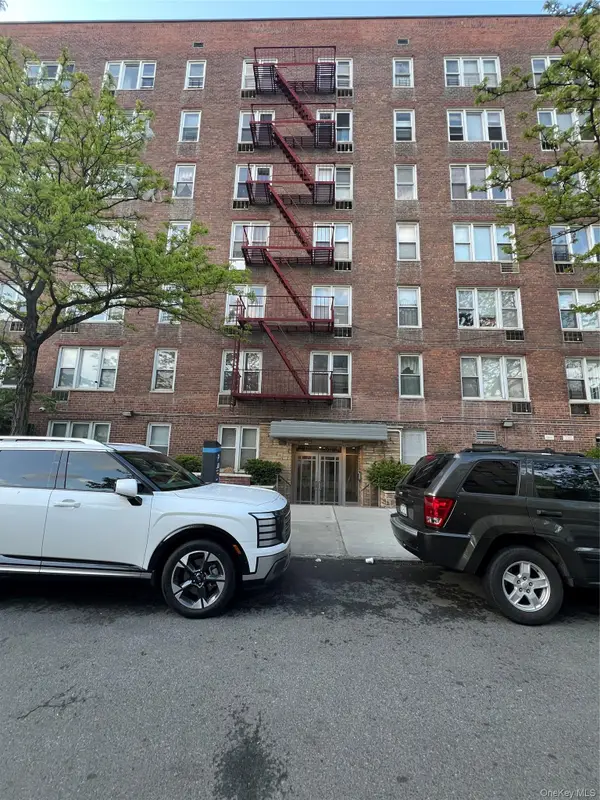 1332 Metropolitan Avenue #3G, Bronx, NY 10462
