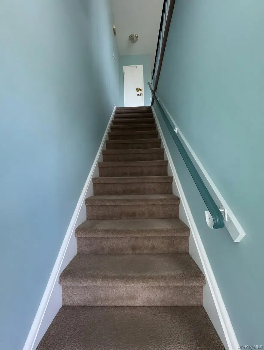 8 Redwood Court #8, Coram, NY 11727 - #2