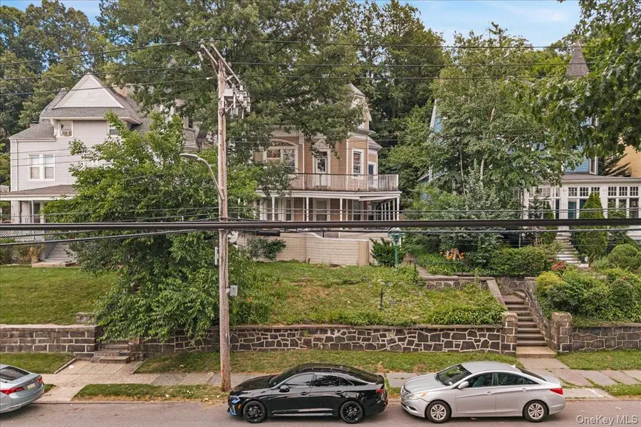 512 Warburton Avenue, Yonkers, NY 10701 - #2