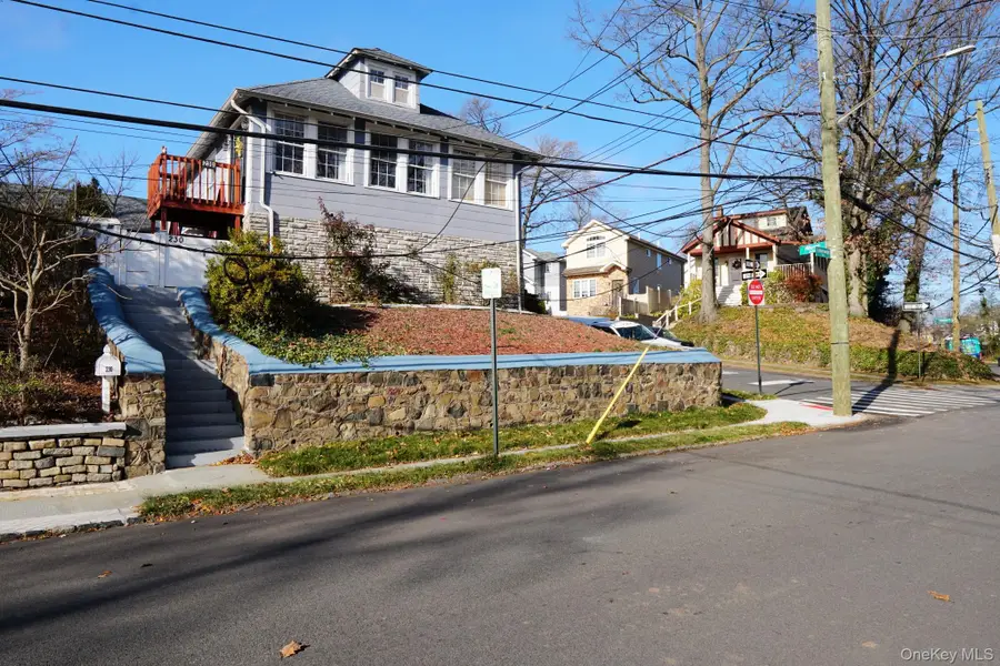 230 Lindenwood Road, Staten Island, NY 10308 - #3