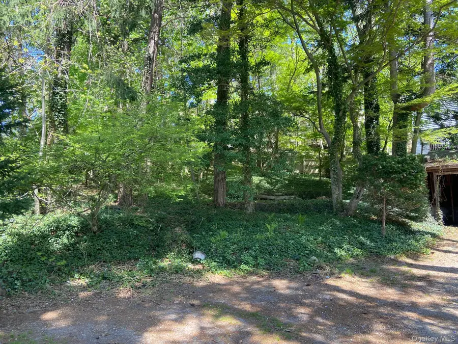 22 Prospect Road, Centerport, NY 11721 - #2