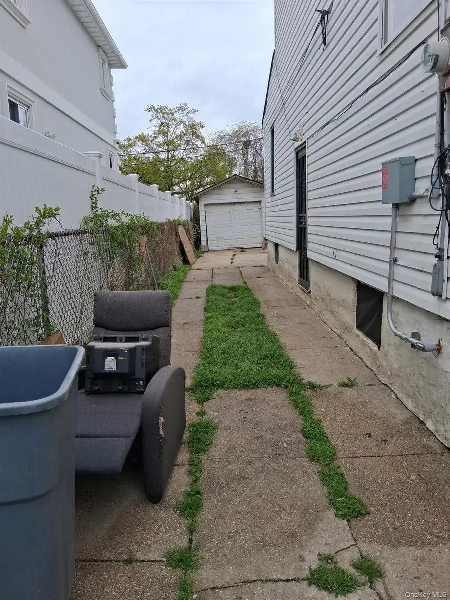 121 11 Merrill Street, Jamaica, NY 11434 - #3