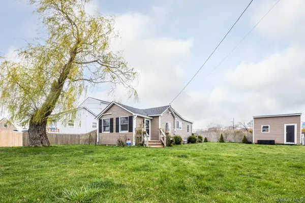 24 Blue Point Road, Mastic Beach, NY 11951